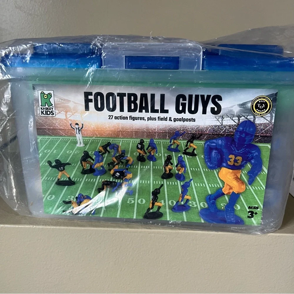 Football Guys by kaskey 3+ - Picture 1 of 6